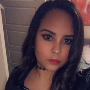 Meet your Posher, Andreina